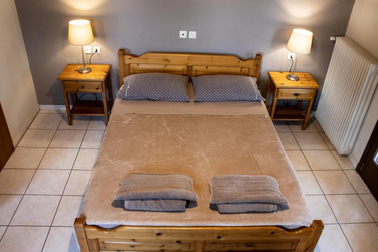 Hotel Defkalion Alli Meria 外观 照片