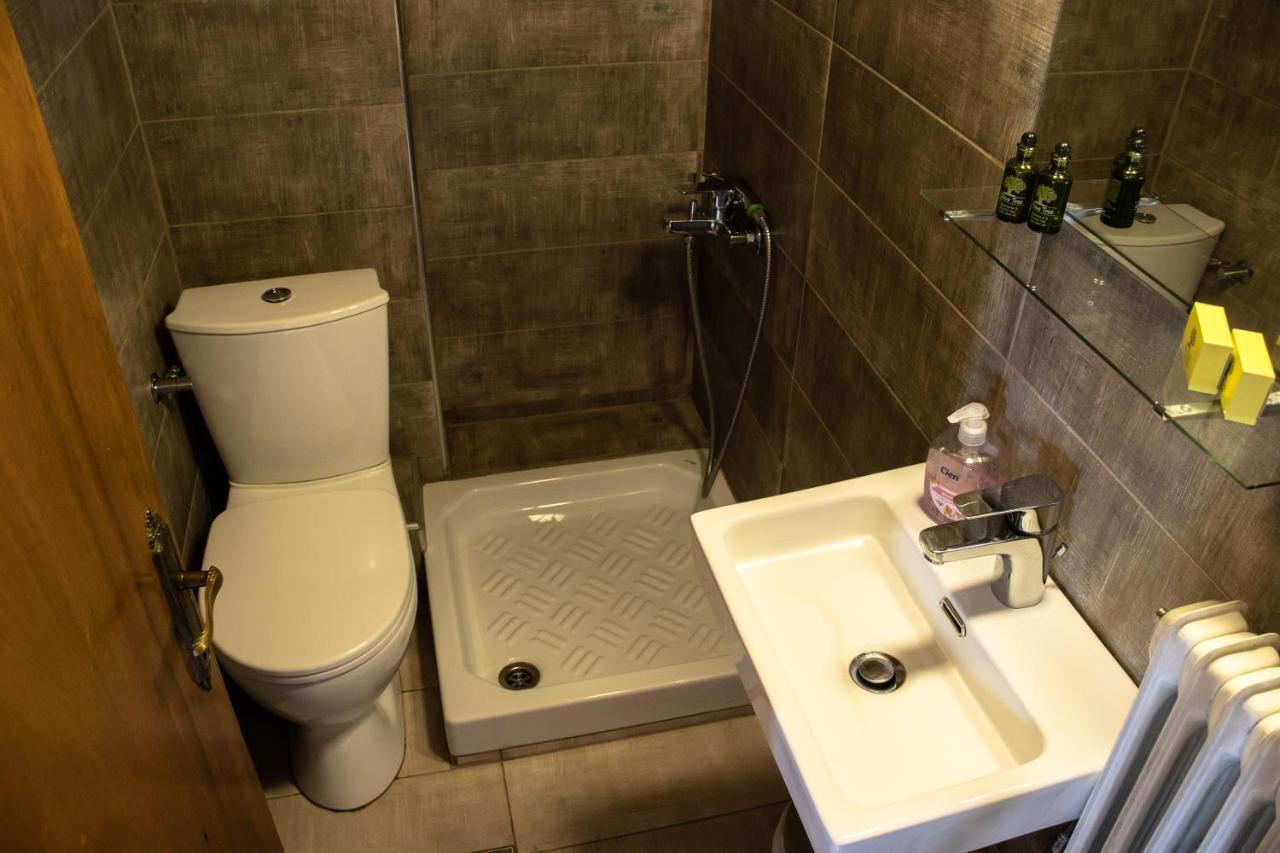 Hotel Defkalion Alli Meria 外观 照片
