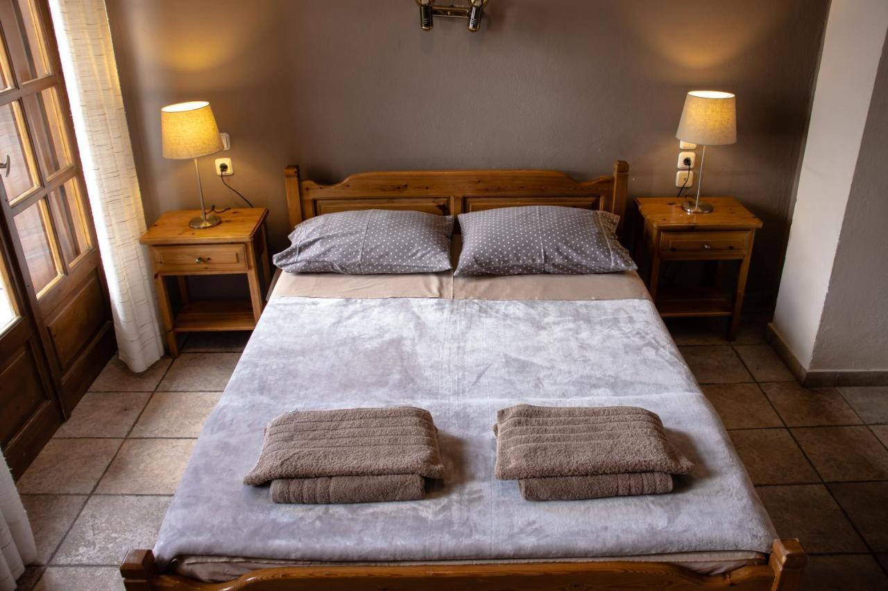 Hotel Defkalion Alli Meria 外观 照片