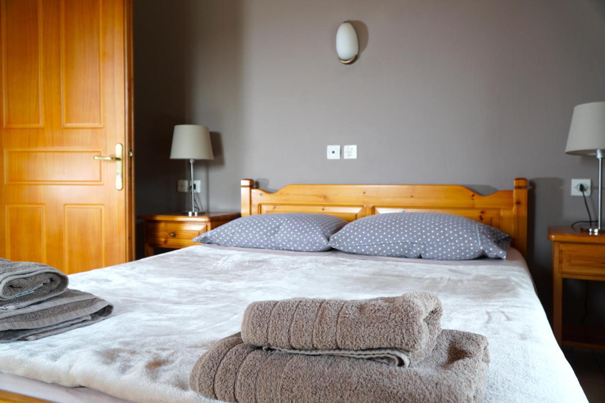 Hotel Defkalion Alli Meria 外观 照片